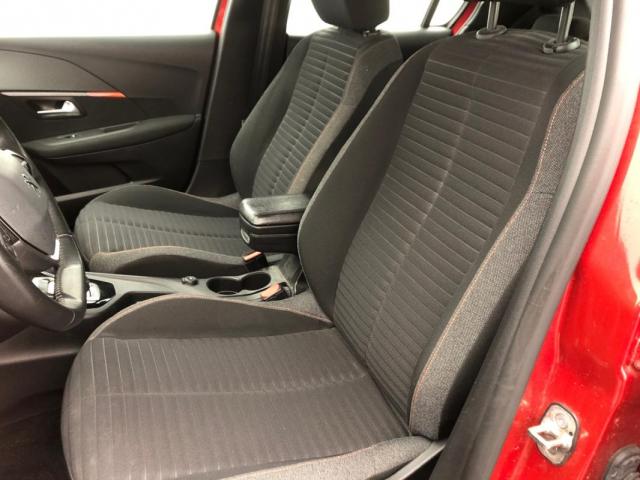 Peugeot 208 image 2