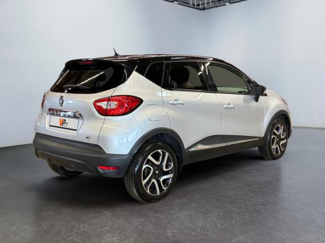 Renault Captur image 2