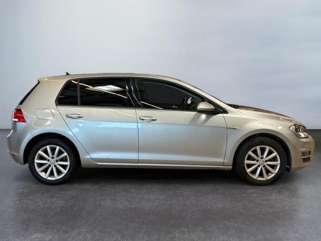 Volkswagen Golf image 5