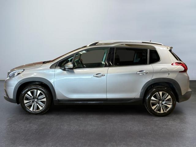 Peugeot 2008 image 2