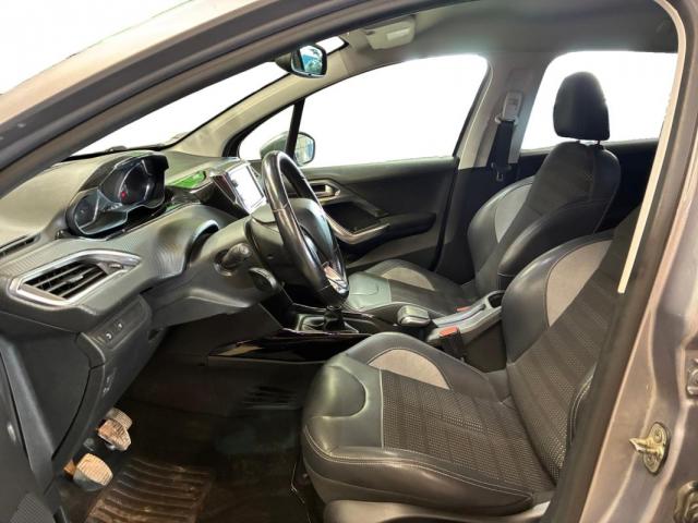 Peugeot 2008 image 5