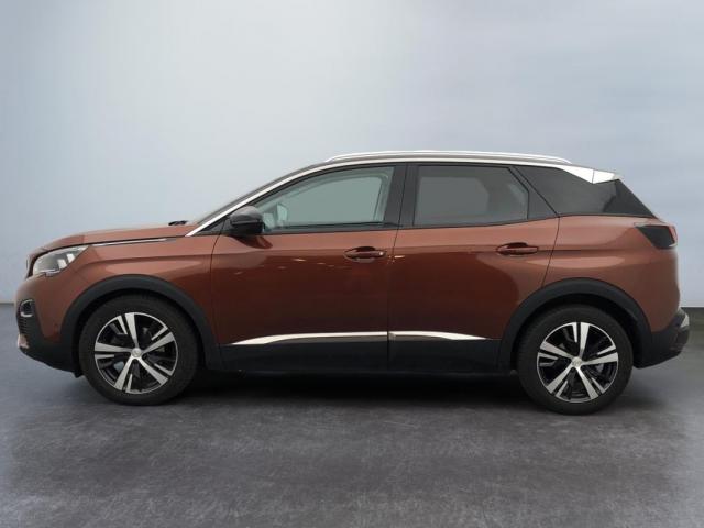 Peugeot 3008 image 1