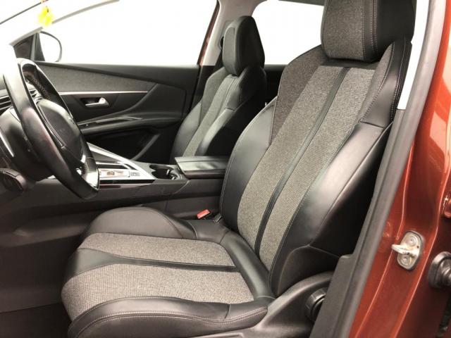 Peugeot 3008 image 3