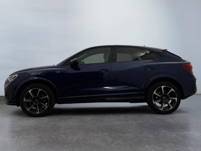 Audi Q3 Sportback image 2