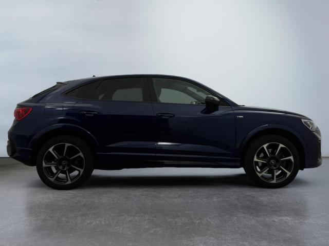 Audi Q3 Sportback image 1