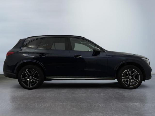Mercedes Benz Glc image 9