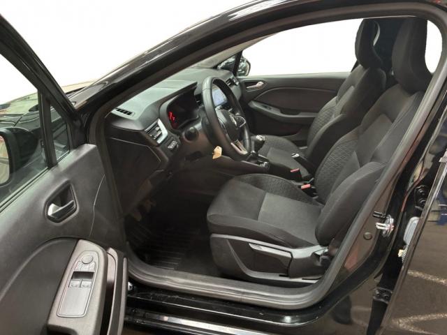 Renault Clio image 8