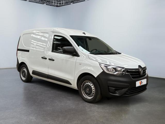 Renault Express Van image 2