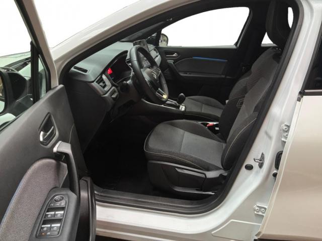 Renault Captur image 1