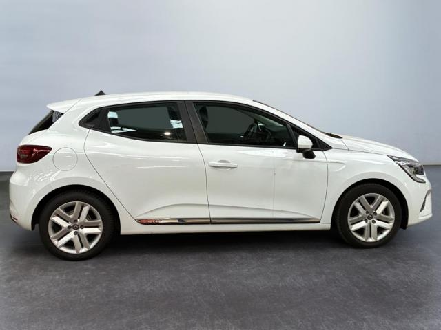 Renault Clio image 2