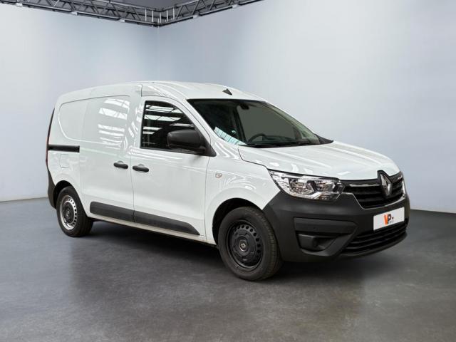 Renault Express Van image 9