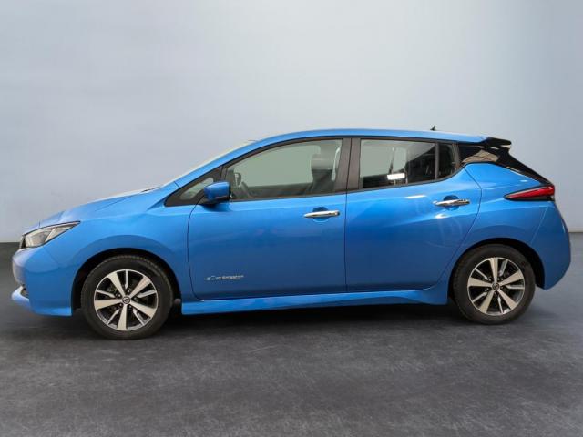 Nissan Leaf image 1
