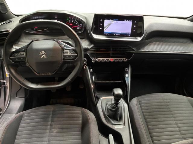 Peugeot 2008 image 1