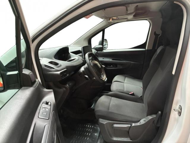 Peugeot Partner image 1