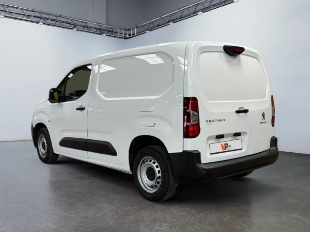 Peugeot Partner image 2