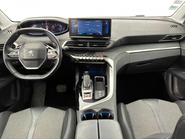 Peugeot 3008 image 8