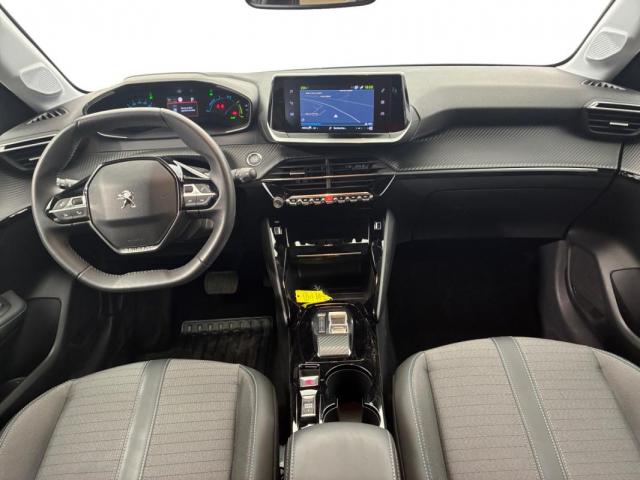 Peugeot 208 image 2
