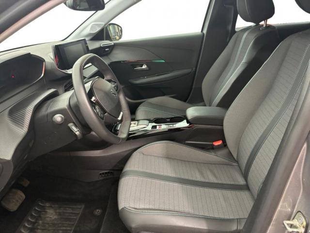 Peugeot 208 image 4