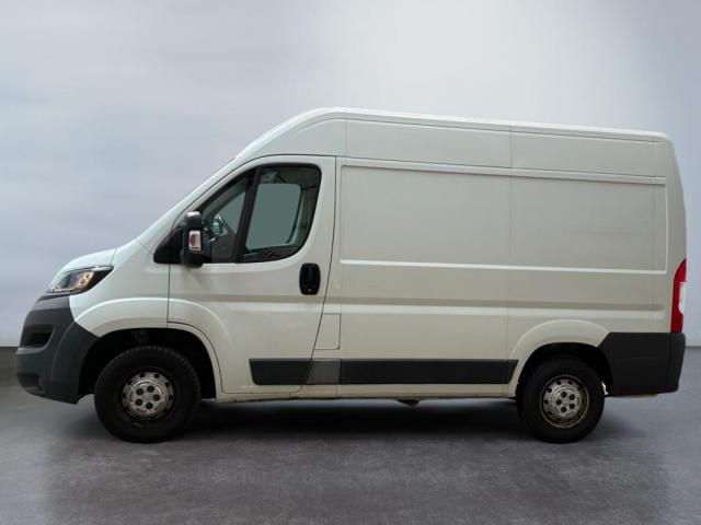 Peugeot Boxer image 1