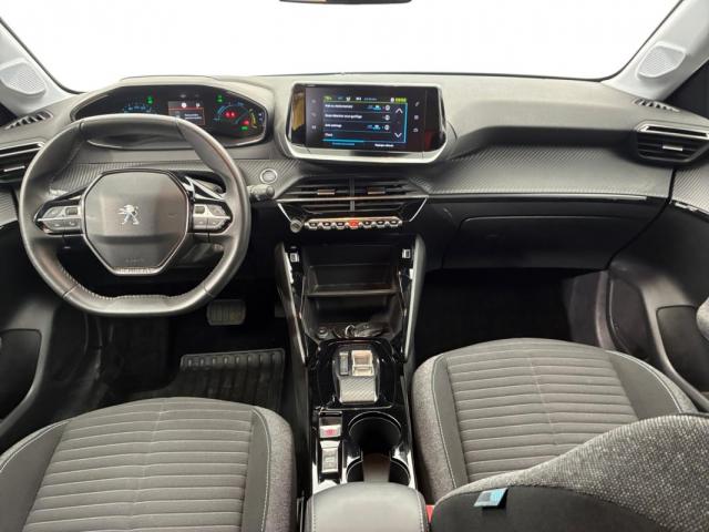 Peugeot 208 image 2