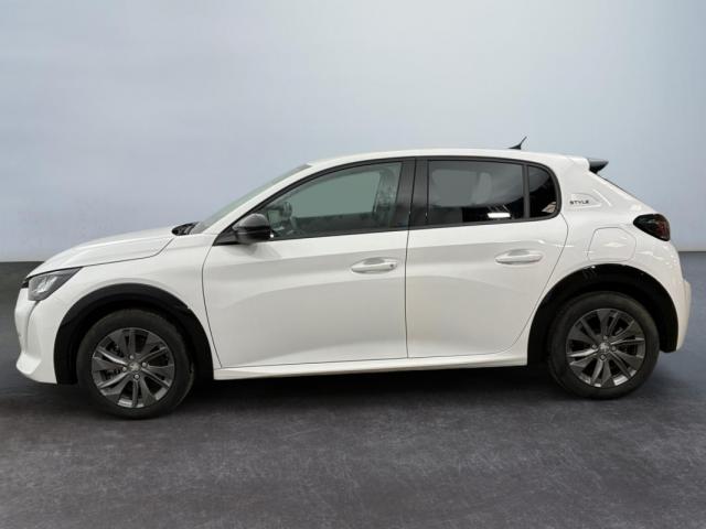 Peugeot 208 image 4