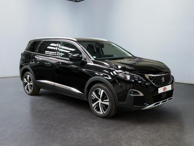 Peugeot 5008 image 1