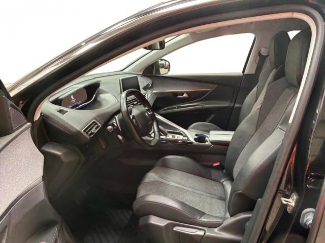 Peugeot 5008 image 8