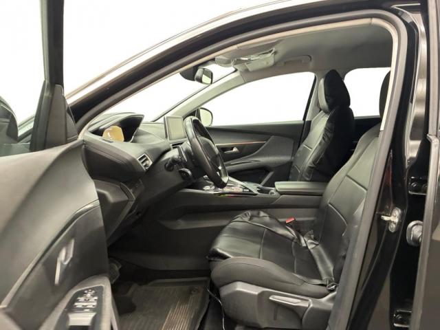 Peugeot 5008 image 5