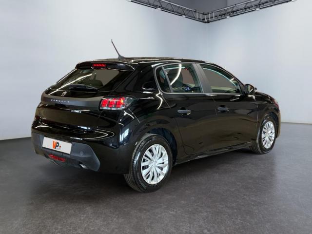 Peugeot 208 image 9