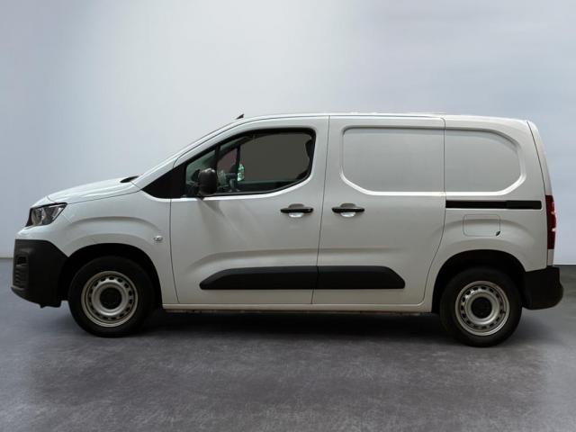 Peugeot Partner image 2