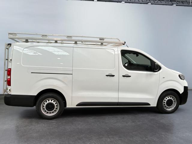 Peugeot Expert image 2