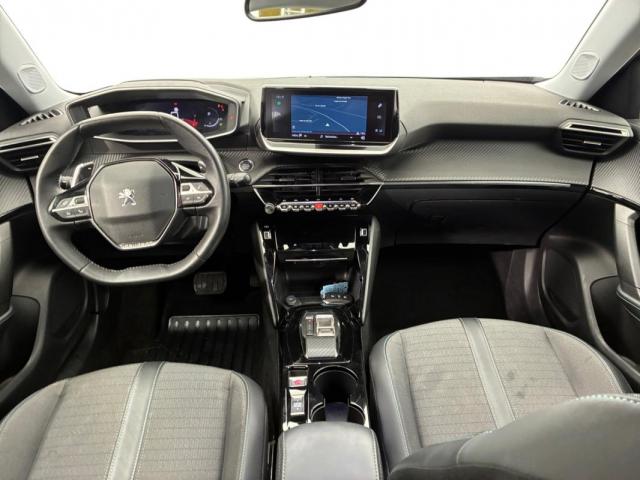 Peugeot 2008 image 1