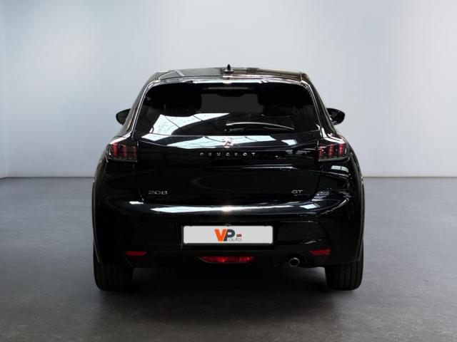 Peugeot 208 image 8