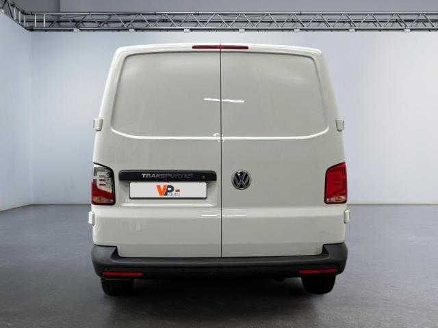 Volkswagen Transporter image 6