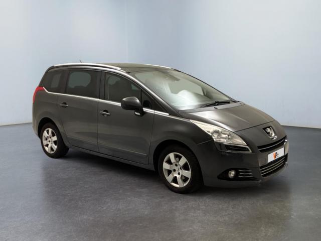 Peugeot 5008 image 4