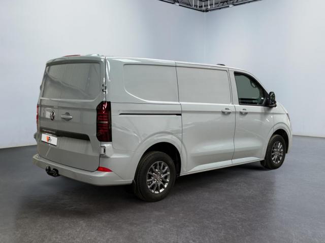 Volkswagen Transporter image 1
