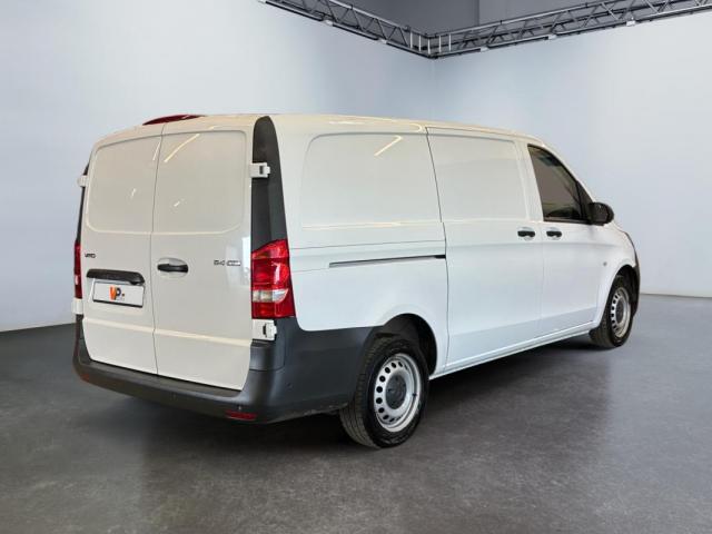 Mercedes Benz Vito image 4