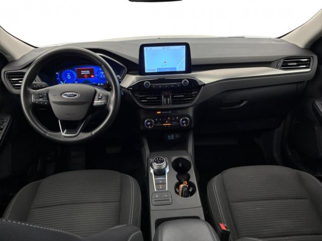Ford Kuga image 9