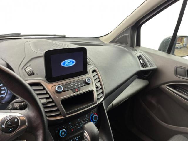 Ford Transit Connect image 5