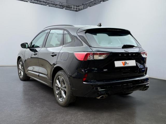 Ford Kuga image 9