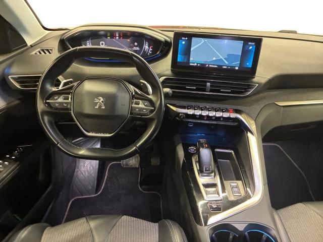 Peugeot 5008 image 2