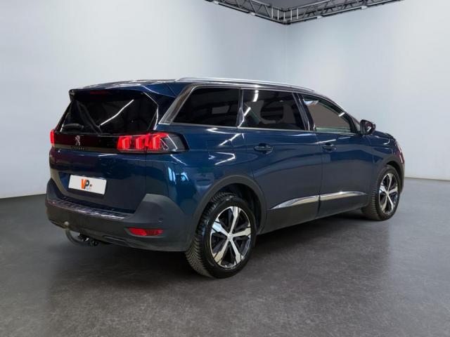 Peugeot 5008 image 9