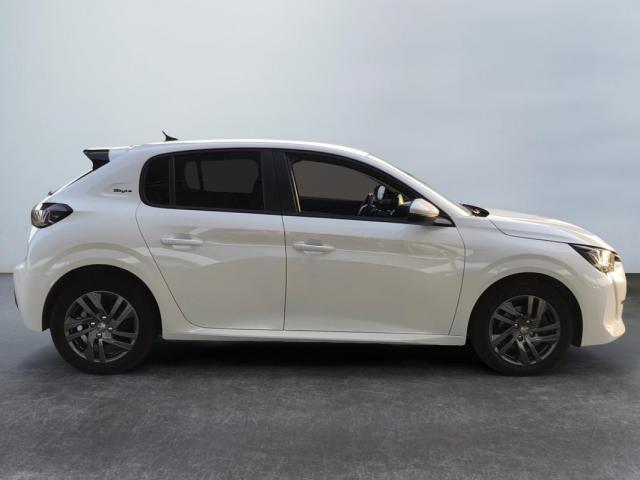 Peugeot 208 image 7