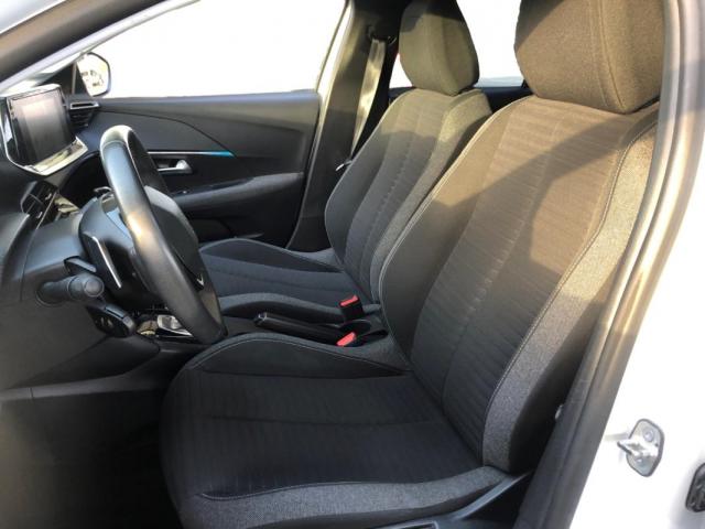 Peugeot 208 image 1