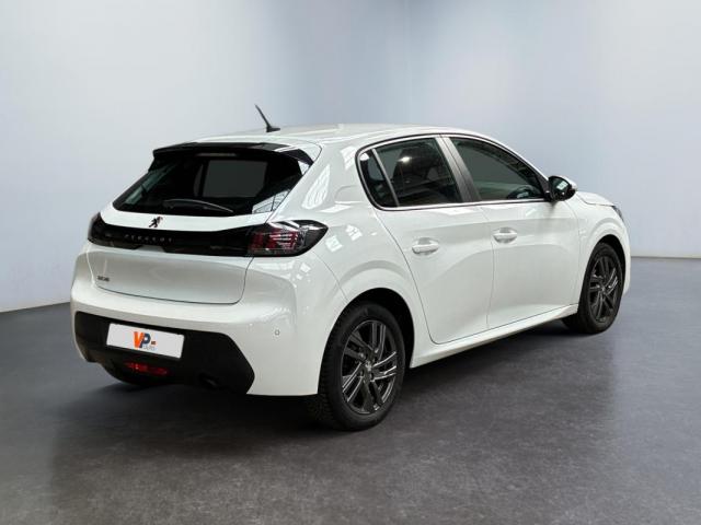 Peugeot 208 image 1