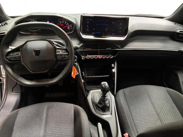 Peugeot 2008 image 1