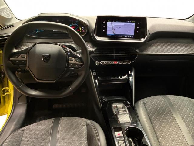 Peugeot 208 image 5