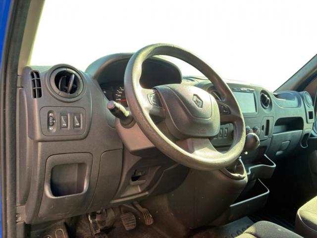 Renault Master image 9
