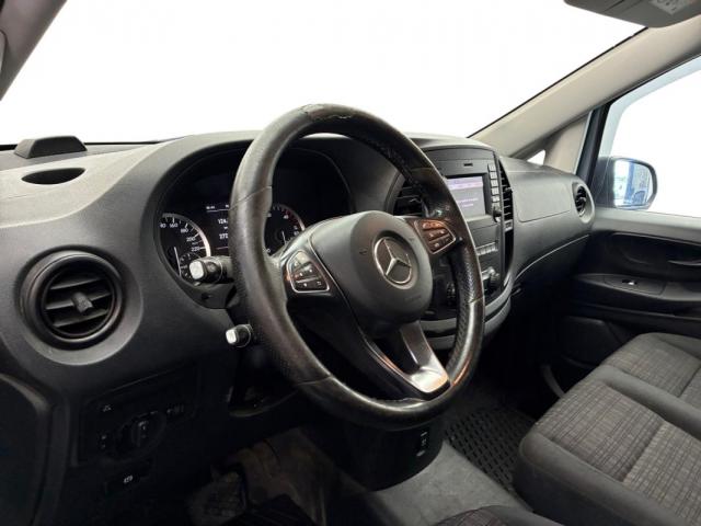 Mercedes Benz Vito image 8