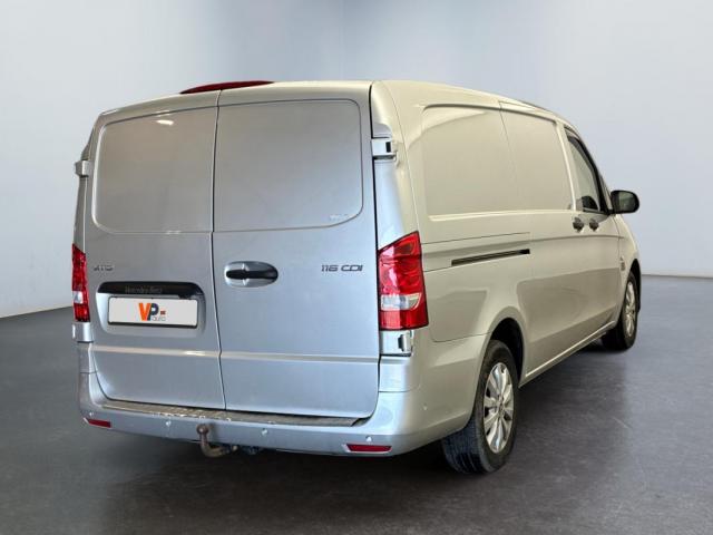 Mercedes Benz Vito image 3
